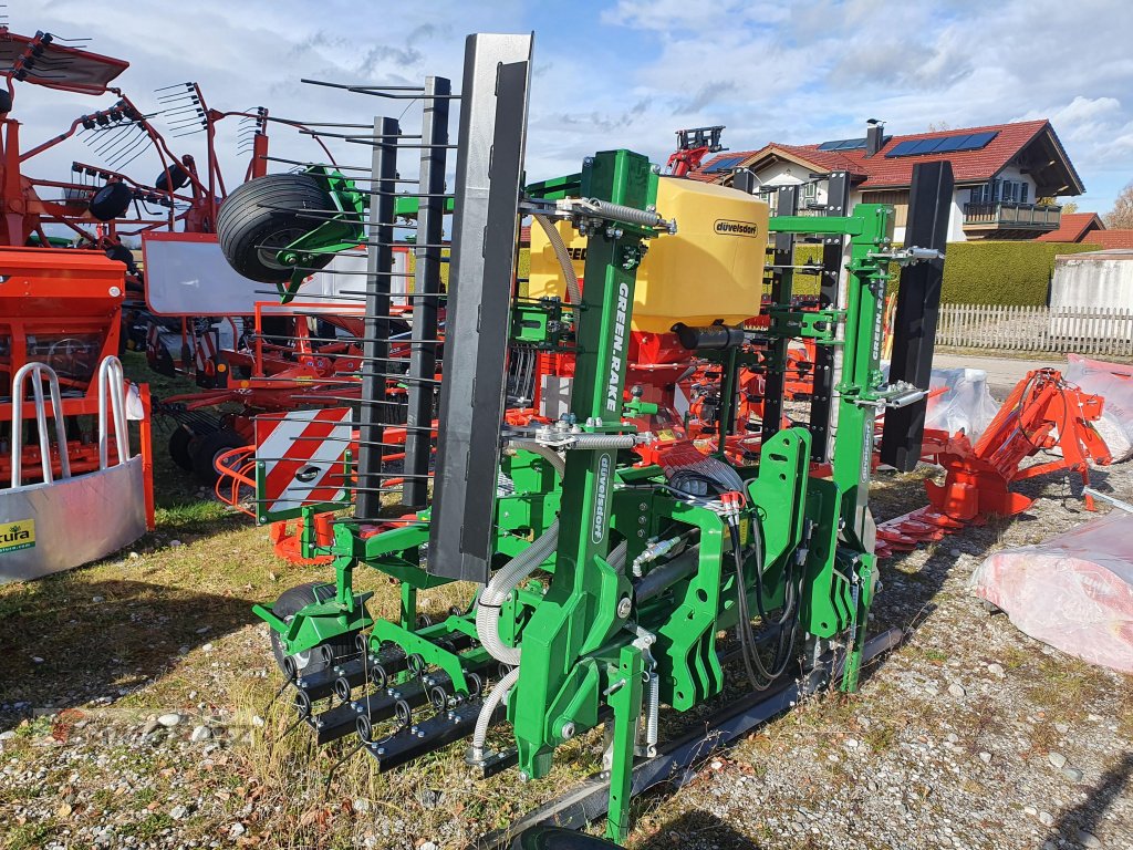 Striegel des Typs Düvelsdorf GREEN.RAKE expert, Neumaschine in Eberfing (Bild 2)