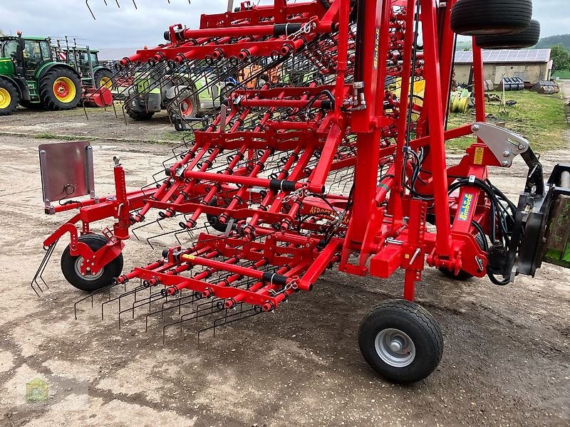 Striegel Türe ait Einböck Aerostar Exact 1200, Vorführmaschine içinde Salsitz (resim 16)