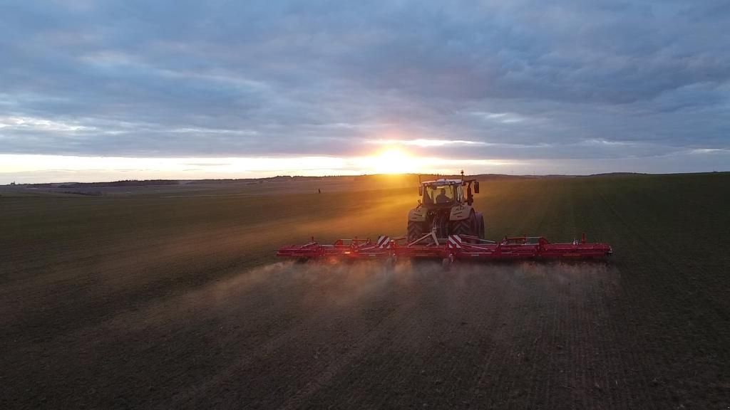 Striegel tip Einböck Aerostar Fusion 1200 Hackstriegel, Vorführmaschine in Starrein (Poză 8)