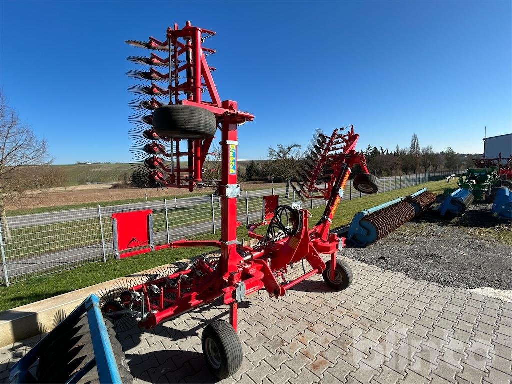 Striegel des Typs Einböck Aerostar-Rotation, Gebrauchtmaschine in Düsseldorf (Bild 2)