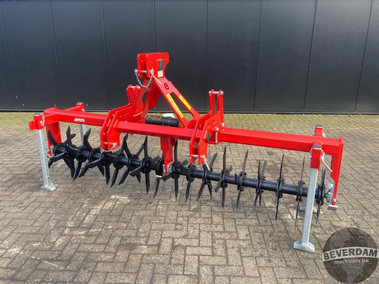 Striegel des Typs Evers GB-300, Neumaschine in Vriezenveen (Bild 1)