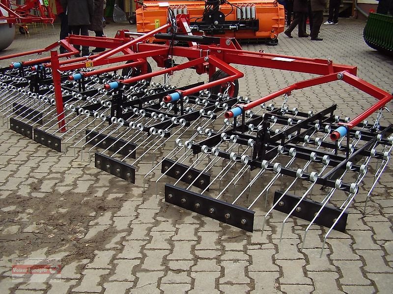 Striegel от тип Expom Fox L Hackstriegel 9 m, Neumaschine в Ostheim/Rhön (Снимка 13)