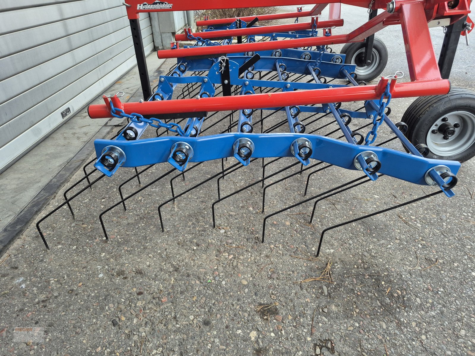 Striegel типа Hatzenbichler FZHE 6, Neumaschine в Pfoerring (Фотография 3)