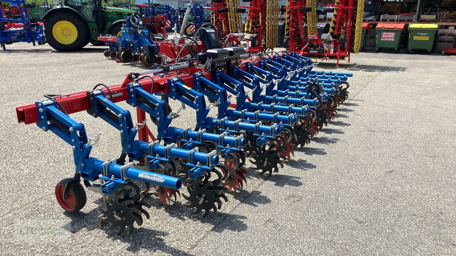 Striegel типа Hatzenbichler Rollsternhacke 12x50, Gebrauchtmaschine в Korneuburg (Фотография 3)