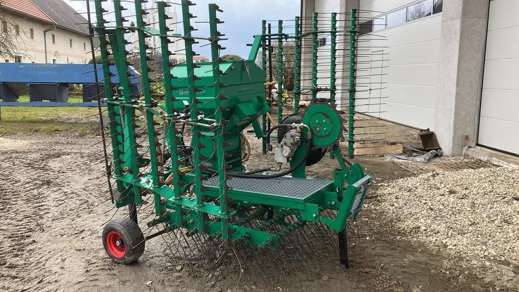 Striegel του τύπου Hatzenbichler Wiesenstriegel, Gebrauchtmaschine σε Eferding (Φωτογραφία 4)