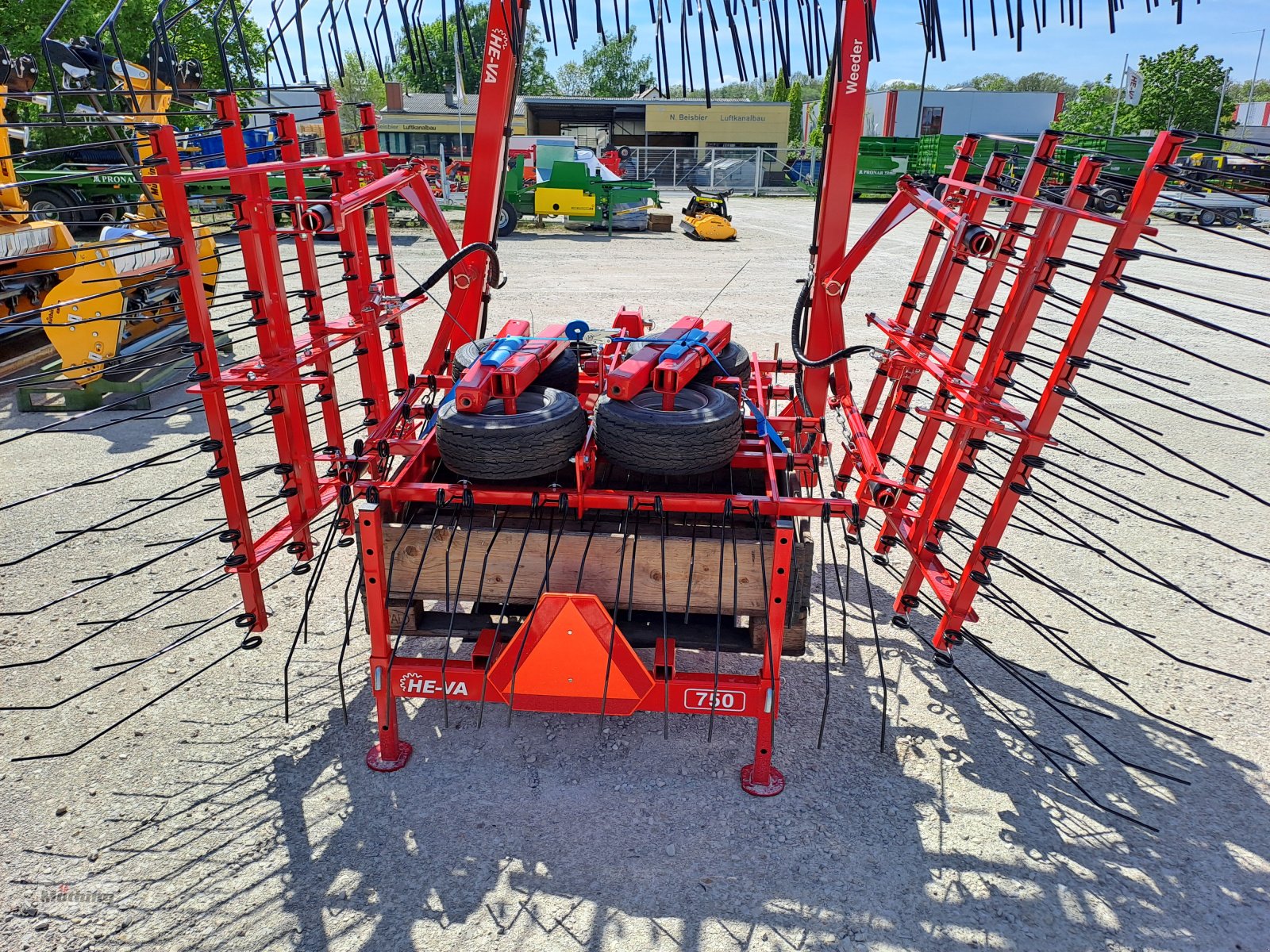 Striegel typu HE-VA Weeder, Neumaschine v Neumarkt (Obrázek 3)