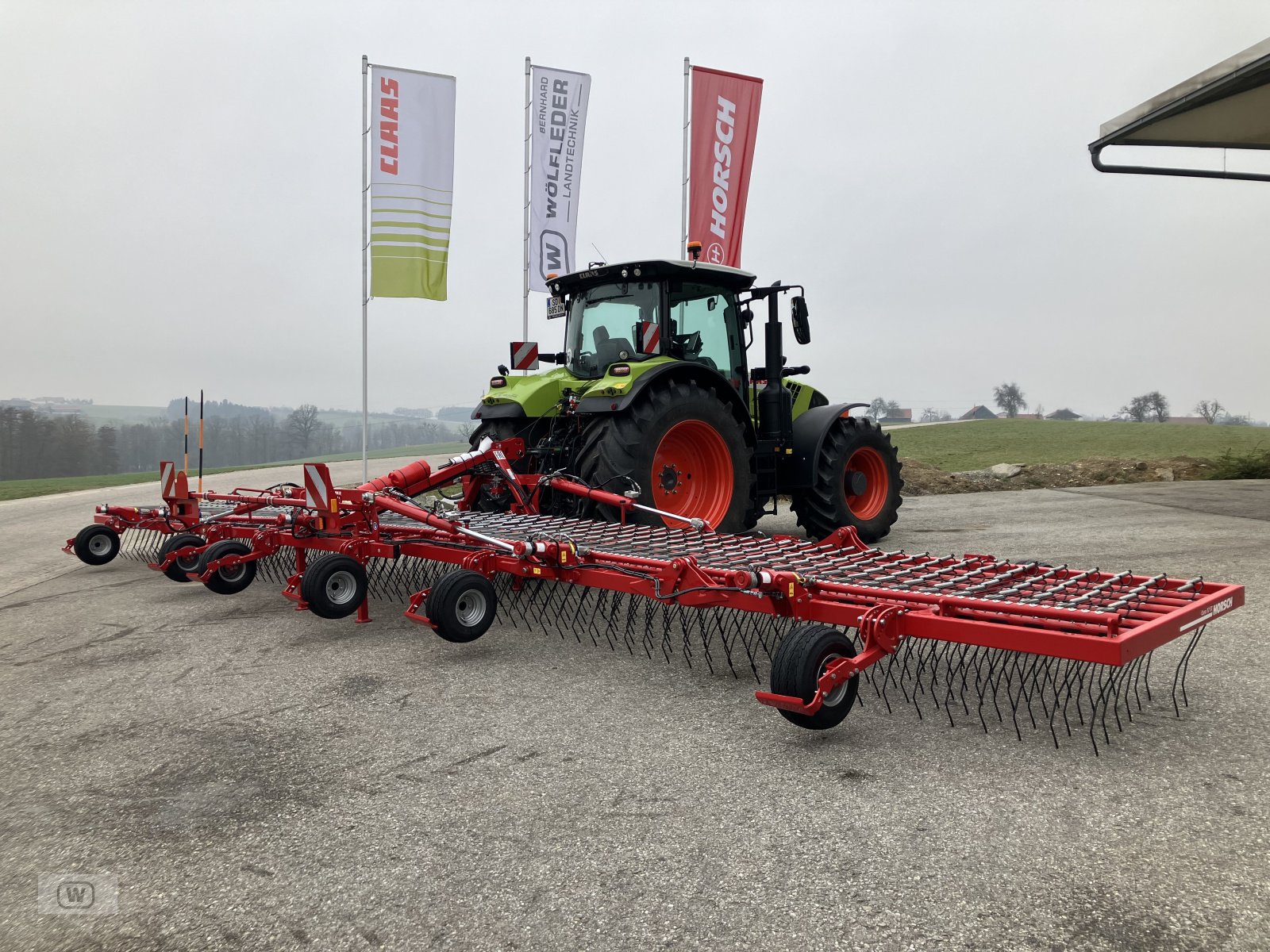 Striegel des Typs Horsch Cura 12 ST, Neumaschine in Zell an der Pram (Bild 1)