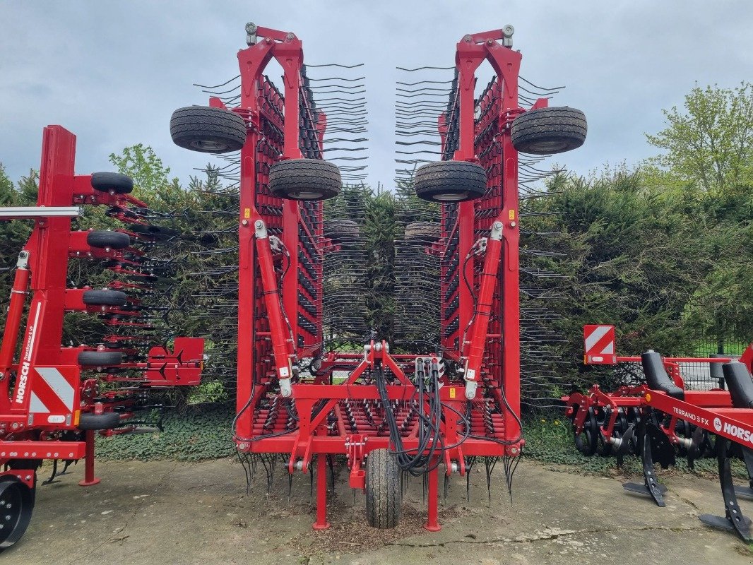 Striegel tip Horsch Cura 12 ST, Vorführmaschine in Neubrandenburg (Poză 1)