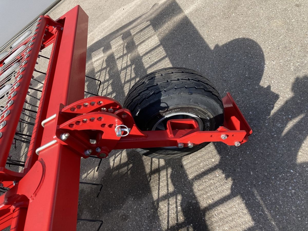 Striegel Türe ait Horsch Cura 9 ST, Vorführmaschine içinde Mistelbach (resim 13)