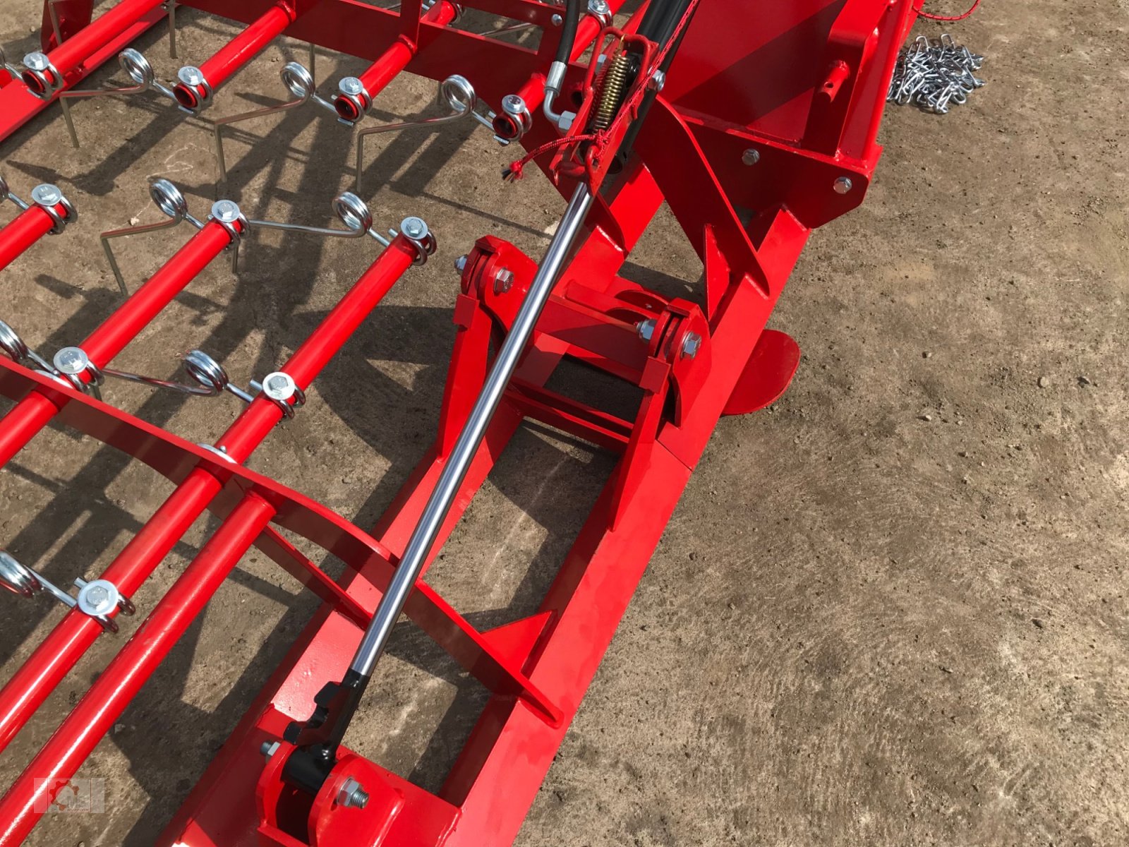 Striegel tip Jar-Met 6m 10mm Zinken Hydraulisch Klappbar Wiesenstriegel, Neumaschine in Tiefenbach (Poză 7)