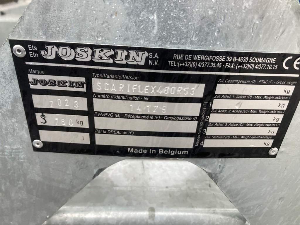 Striegel des Typs Joskin Scariflex 480RS3, Ausstellungsmaschine in Landquart (Bild 2)