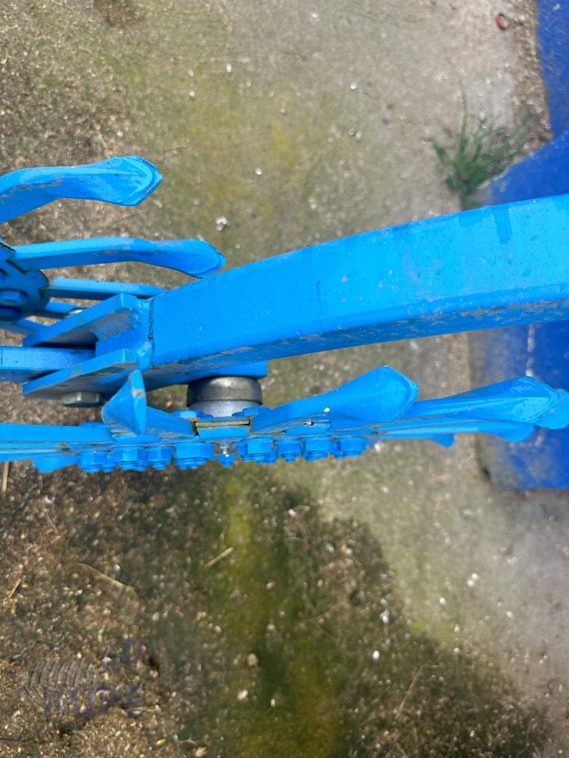 Striegel of the type Kopf Rollhacke 15m Yetter hydraulisch klappbar, Gebrauchtmaschine in Schutterzell (Picture 11)