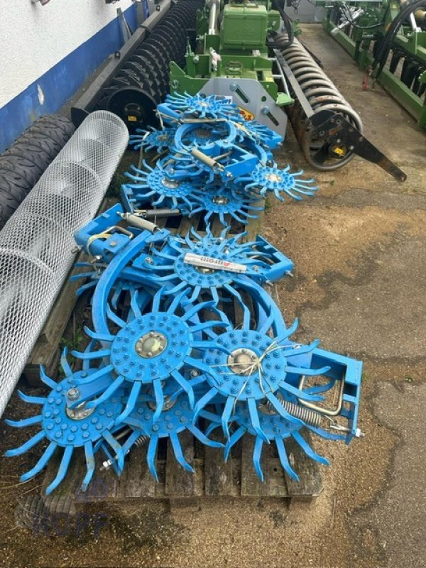 Striegel of the type Kopf Rollhacke 15m Yetter hydraulisch klappbar, Gebrauchtmaschine in Schutterzell (Picture 14)