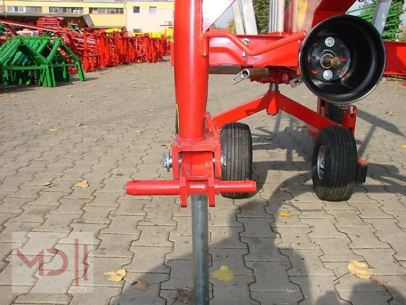 Striegel des Typs MD Landmaschinen JM Kreiselschwader 3,5 und 4,5m Schwader, Neumaschine in Zeven (Bild 14)