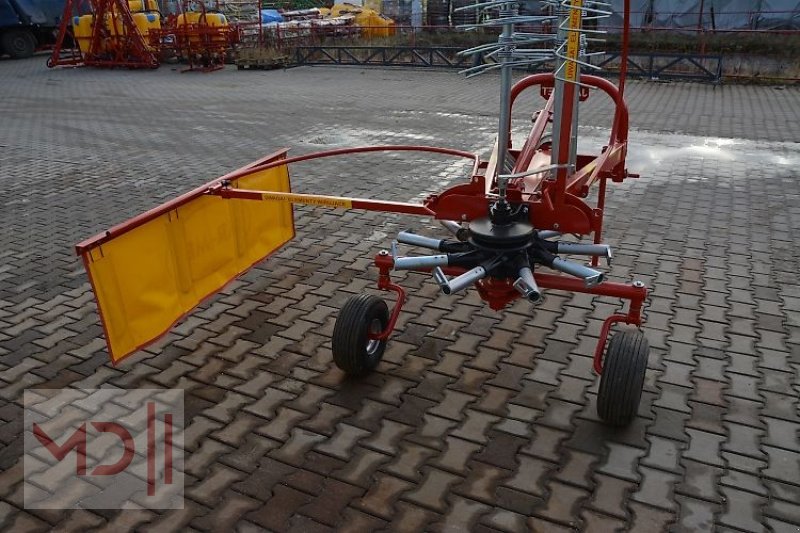 Striegel des Typs MD Landmaschinen JM Kreiselschwader 3,5 und 4,5m Schwader, Neumaschine in Zeven (Bild 8)