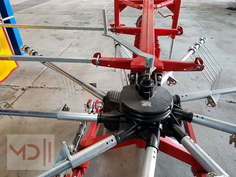 Striegel des Typs MD Landmaschinen JM Kreiselschwader 3,5 und 4,5m Schwader, Neumaschine in Zeven (Bild 12)