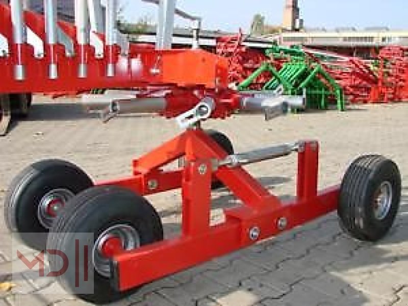 Striegel des Typs MD Landmaschinen JM Kreiselschwader 3,5 und 4,5m Schwader, Neumaschine in Zeven (Bild 13)