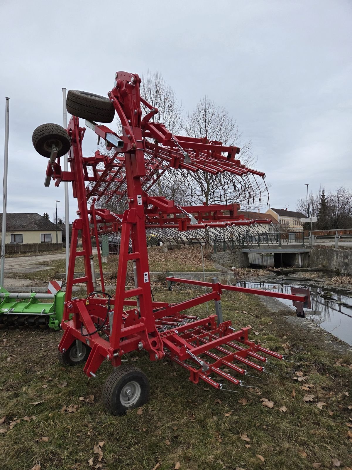 Striegel del tipo SMS Lanio 900, Gebrauchtmaschine In Harmannsdorf (Immagine 1)
