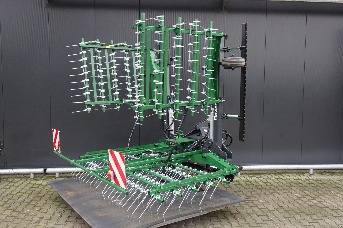 Striegel Türe ait Sonstige Hofstede Wiedeg weeder, Neumaschine içinde Staphorst (resim 1)