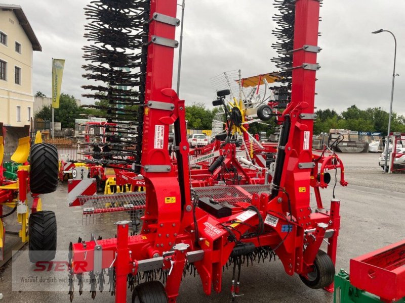 Striegel типа Sonstige Rotocare V 8000 Rollhacke, Neumaschine в Kilb