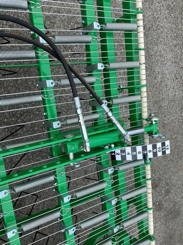 Striegel tipa Sonstige Sonstiges, Neumaschine u Courtedoux (Slika 6)