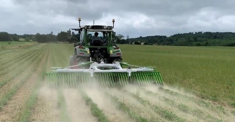 Striegel des Typs Sonstige Unkrautmaschine Weihnachtsbäume Mais Striegel Hacke Rollhacke, Gebrauchtmaschine in Schmallenberg (Bild 12)