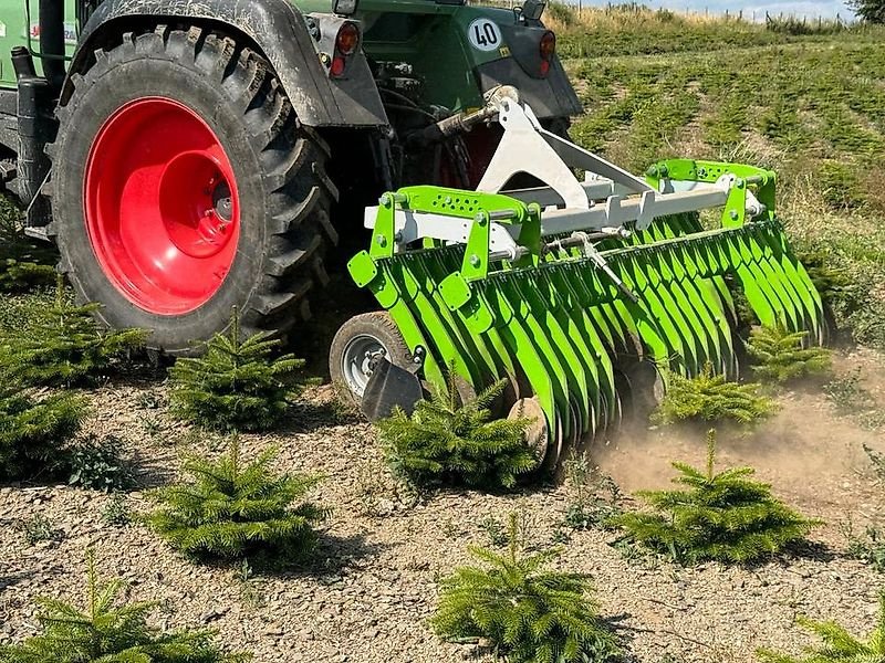 Striegel des Typs Sonstige Unkrautregulierungsmaschine für Weihnachtsbäume Mais Striegel, Gebrauchtmaschine in Schmallenberg (Bild 12)