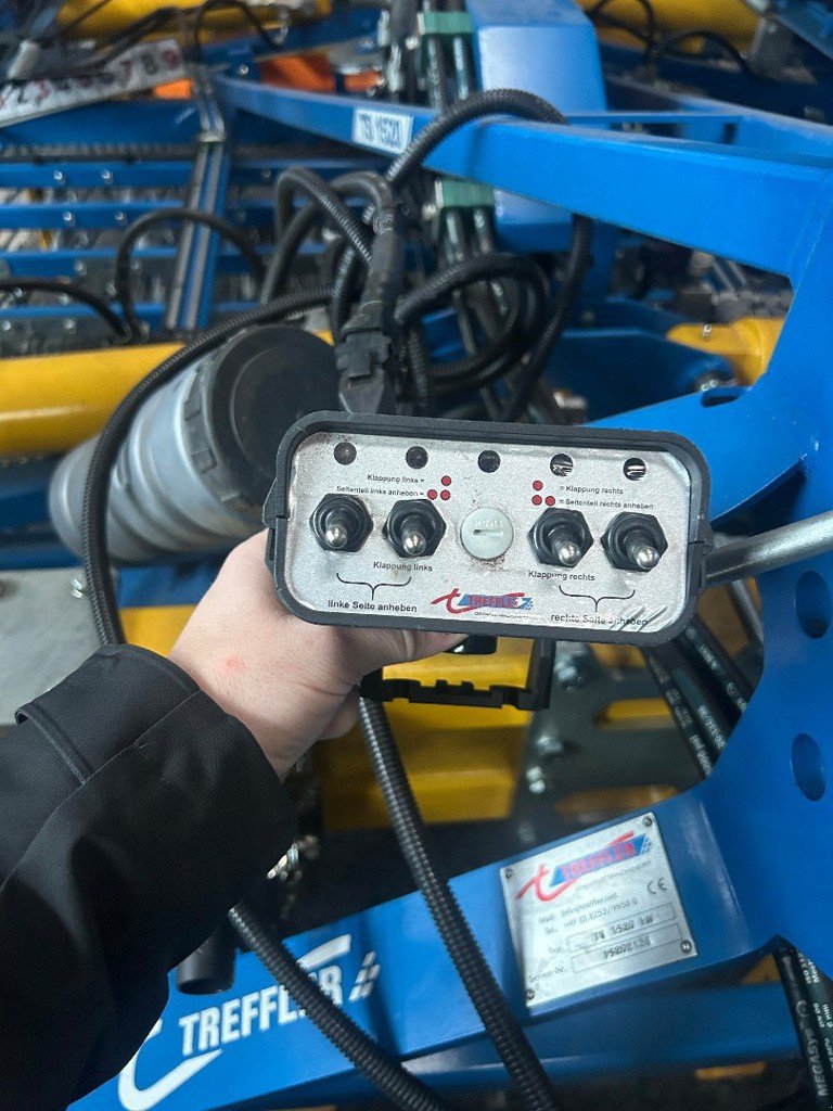 Striegel du type Treffler TS 1520/HN, Vorführmaschine en Balterswil (Photo 2)