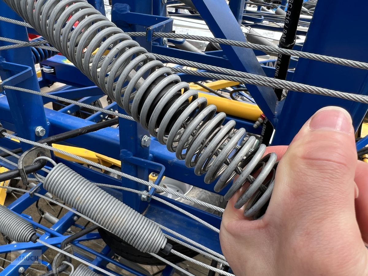 Striegel typu Treffler TS1220 Präzisions-Zinkenstriegel, Gebrauchtmaschine v Burgkirchen (Obrázek 9)