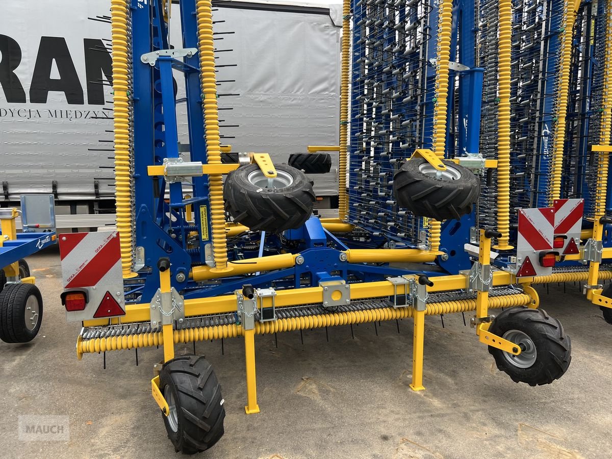 Striegel des Typs Treffler TS1520 HN Präzisions-Zinkenstriegel, Neumaschine in Burgkirchen (Bild 1)