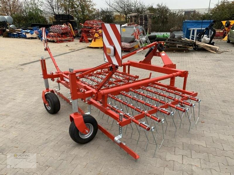Striegel typu Vemac Front Wiesenstriegel 300cm 3m Frontstriegel Striegel APV Streuer NEU, Neumaschine v Sülzetal OT Osterweddingen (Obrázek 7)