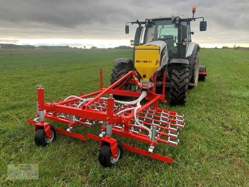 Striegel typu Vemac Front Wiesenstriegel 300cm 3m Frontstriegel Striegel APV Streuer NEU, Neumaschine v Sülzetal OT Osterweddingen (Obrázek 1)