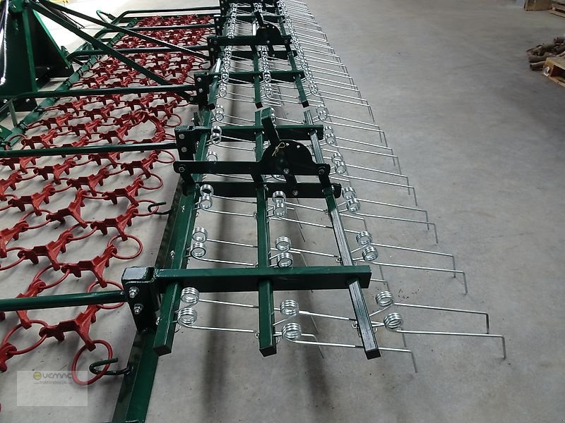 Striegel Türe ait Vemac Wiesenschleppe Wiesenstriegel Striegelzinken 4m hydraulisch NEU, Neumaschine içinde Sülzetal OT Osterweddingen (resim 5)