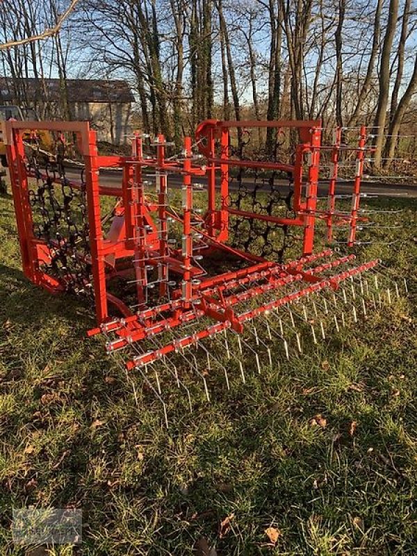 Striegel des Typs ZAGRODA Wiesenschleppe, Wiesenstriegel 5m breit, Neumaschine in Alitzheim (Bild 16)