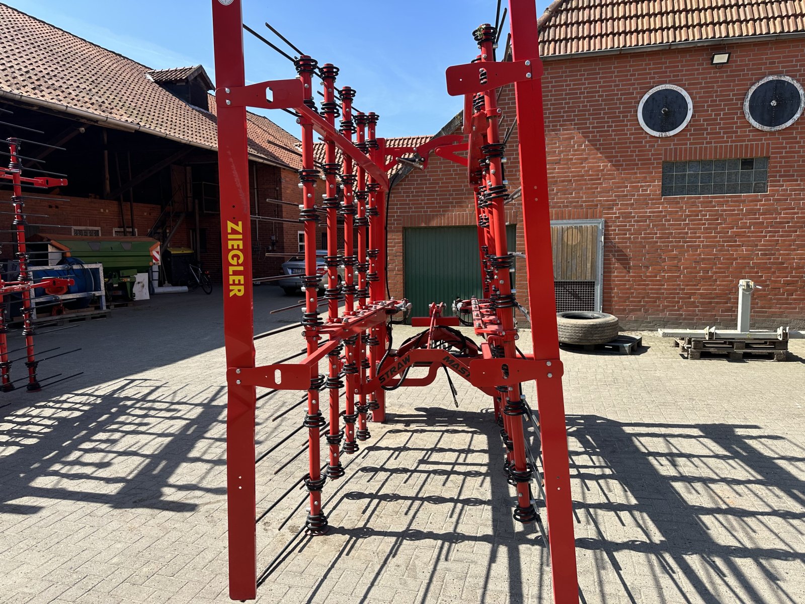 Striegel des Typs Ziegler Straw Mastwer 6001, Gebrauchtmaschine in Schweringen (Bild 6)