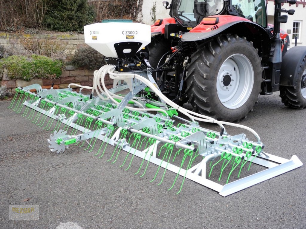 Striegel des Typs Zocon Greenkeeper 6 m, Wiesenstriegel, Grünlandstriegel, Neumaschine in Ditzingen (Bild 9)