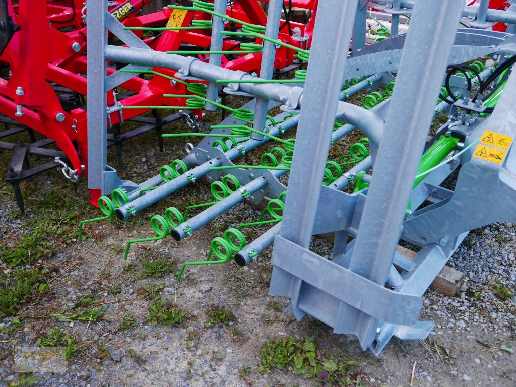 Striegel des Typs Zocon Greenkeeper 6 m, Wiesenstriegel, Grünlandstriegel, Neumaschine in Ditzingen (Bild 13)