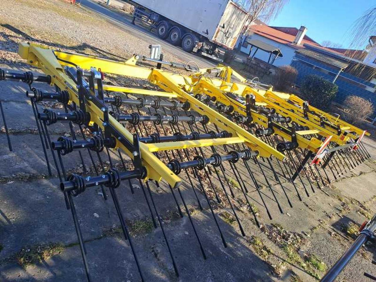 Striegeltechnik & Hacktechnik typu Bednar STRIEGEL PN 9000, Neumaschine w Vehlow (Zdjęcie 3)