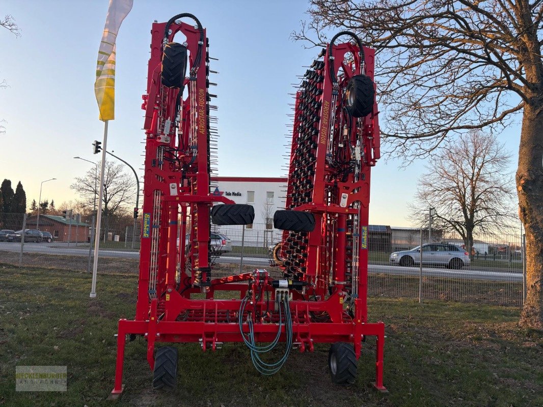 Striegeltechnik & Hacktechnik типа Einböck Aerostar - Fusion 1500 *Vorführer*, Gebrauchtmaschine в Laage (Фотография 2)