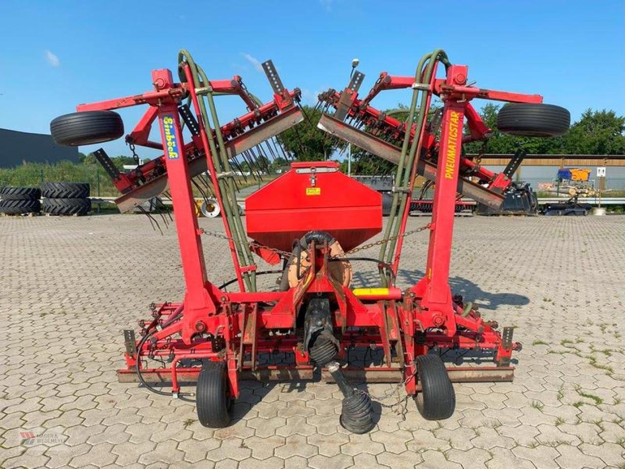 Striegeltechnik & Hacktechnik типа Einböck PNEUMATICSTAR 600 GRÜNLANDSTRIEGEL, Gebrauchtmaschine в Oyten (Фотография 2)