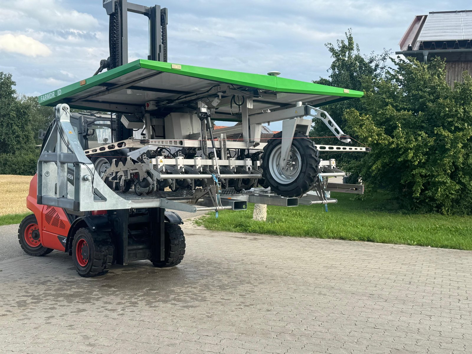 Striegeltechnik & Hacktechnik типа FarmDroid FD 20, Gebrauchtmaschine в Reimlingen (Фотография 2)