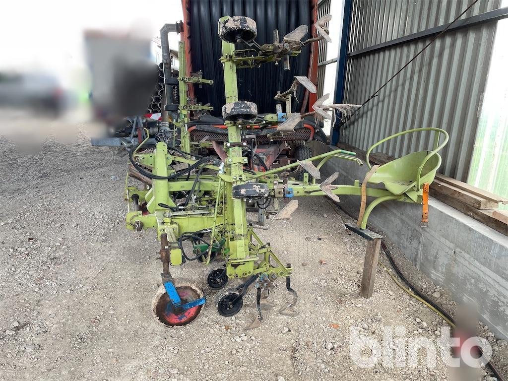 Striegeltechnik & Hacktechnik Türe ait Fortschritt 400, Gebrauchtmaschine içinde Düsseldorf (resim 3)