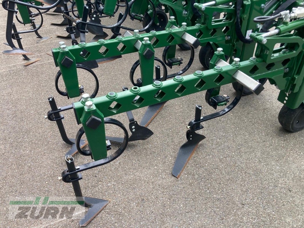 Striegeltechnik & Hacktechnik of the type Garford Robocrop InterRow XHD50-12m, Neumaschine in Inneringen (Picture 9)