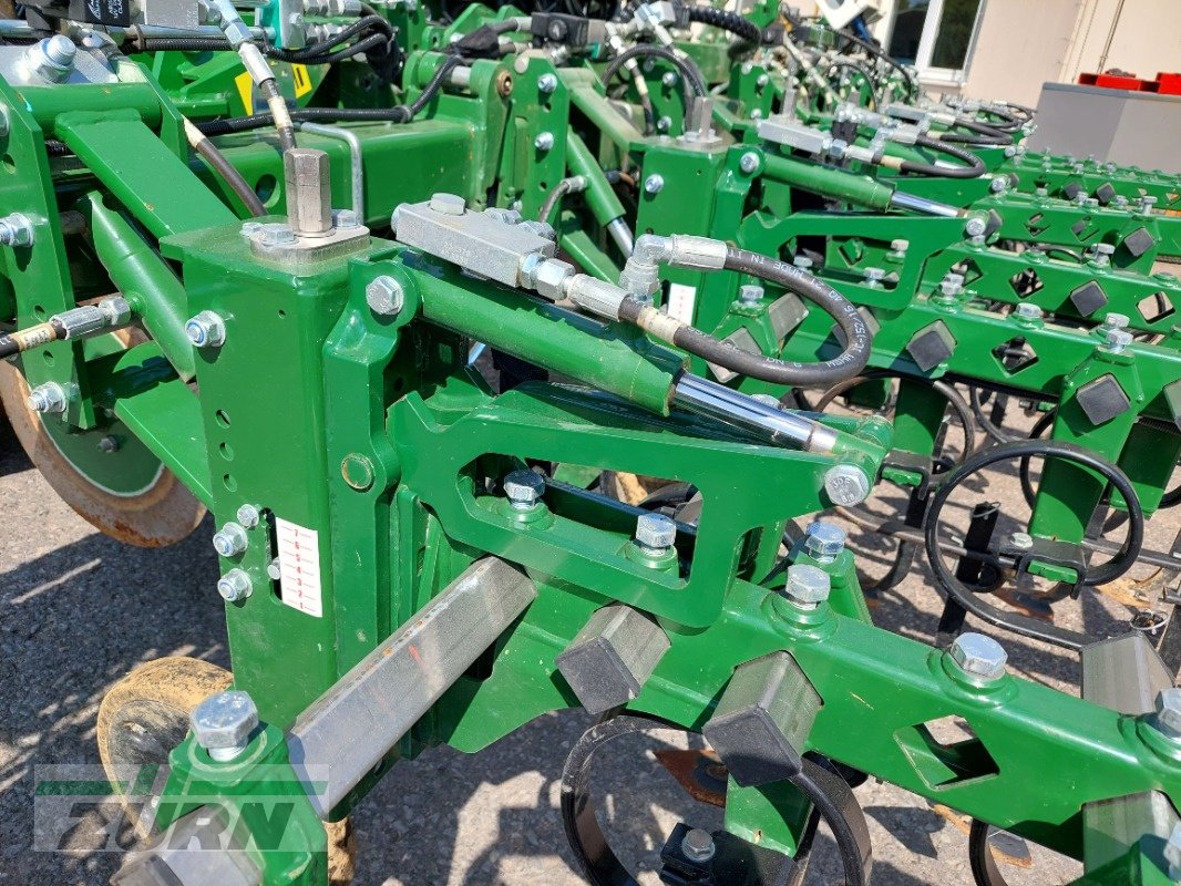 Striegeltechnik & Hacktechnik of the type Garford Robocrop TwinShift Interrow HD, Gebrauchtmaschine in Schöntal-Westernhausen (Picture 17)
