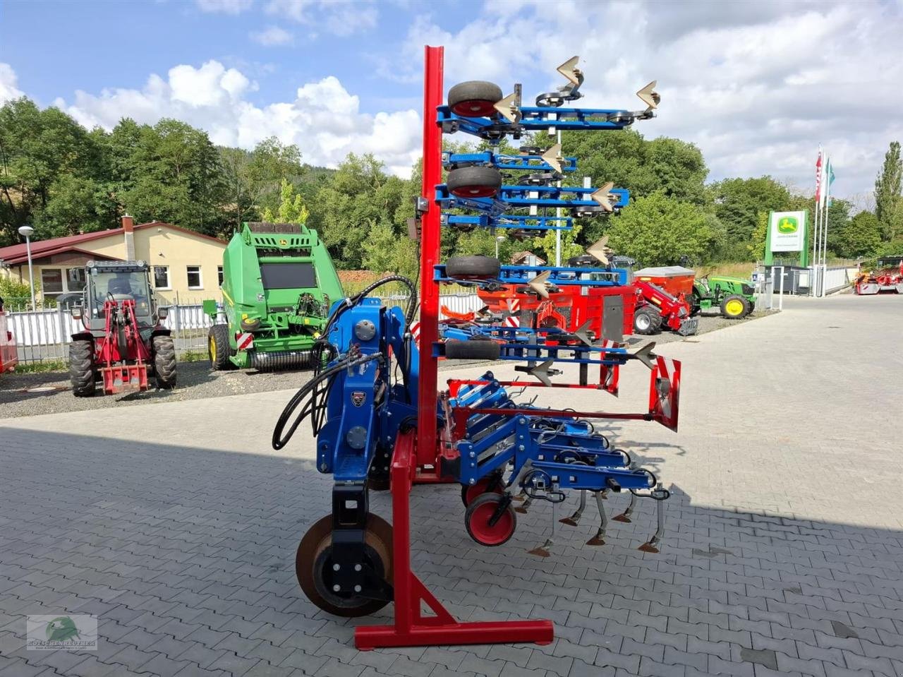 Striegeltechnik & Hacktechnik of the type Hatzenbichler 12-reihig, hydr., Neumaschine in Teichröda (Picture 3)