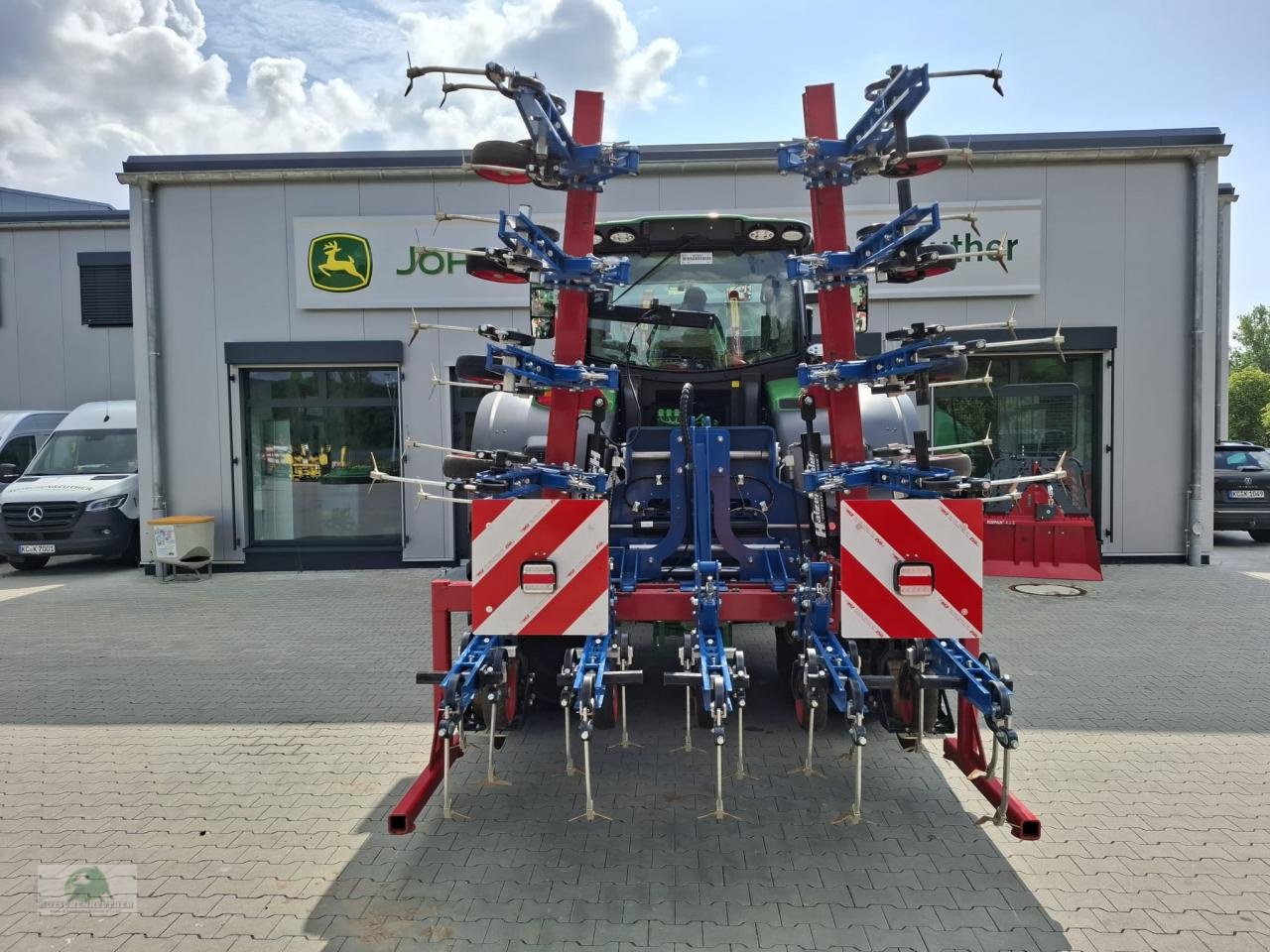 Striegeltechnik & Hacktechnik of the type Hatzenbichler 12-reihig, hydr., Neumaschine in Teichröda (Picture 6)