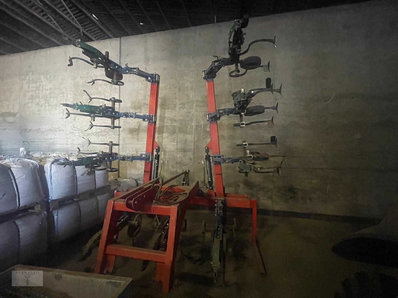 Striegeltechnik & Hacktechnik a típus Hatzenbichler Frontanbauhackmaschine 8/75, Gebrauchtmaschine ekkor: Pragsdorf (Kép 1)