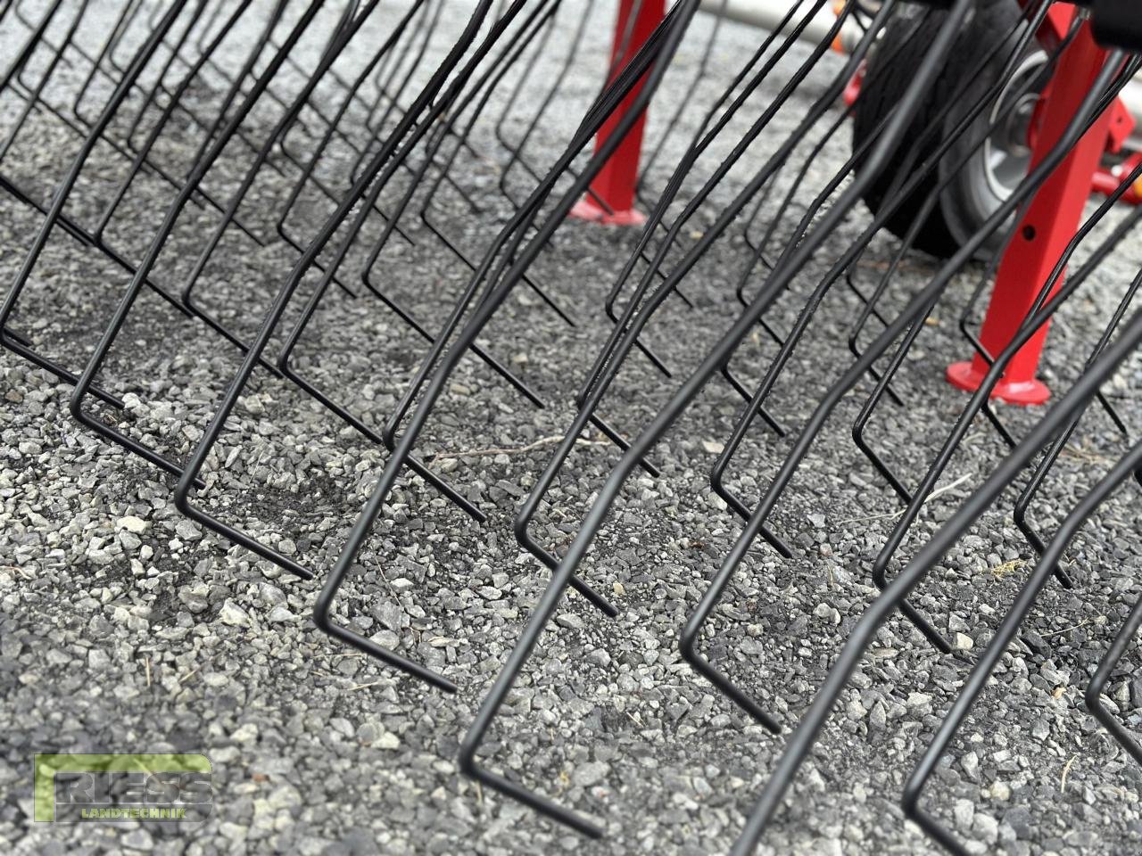 Striegeltechnik & Hacktechnik of the type Horsch CURA 13,5 ST + Nachlaufstriegel, Neumaschine in Homberg/Ohm - Maulbach (Picture 4)