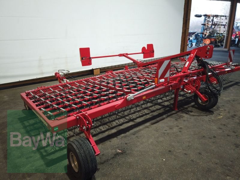 Striegeltechnik & Hacktechnik of the type Horsch CURA 6 ST STRIEGEL, Vorführmaschine in Erbach (Picture 3)