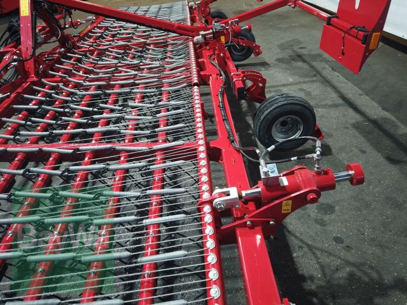 Striegeltechnik & Hacktechnik типа Horsch CURA 6 ST STRIEGEL, Vorführmaschine в Erbach (Фотография 12)